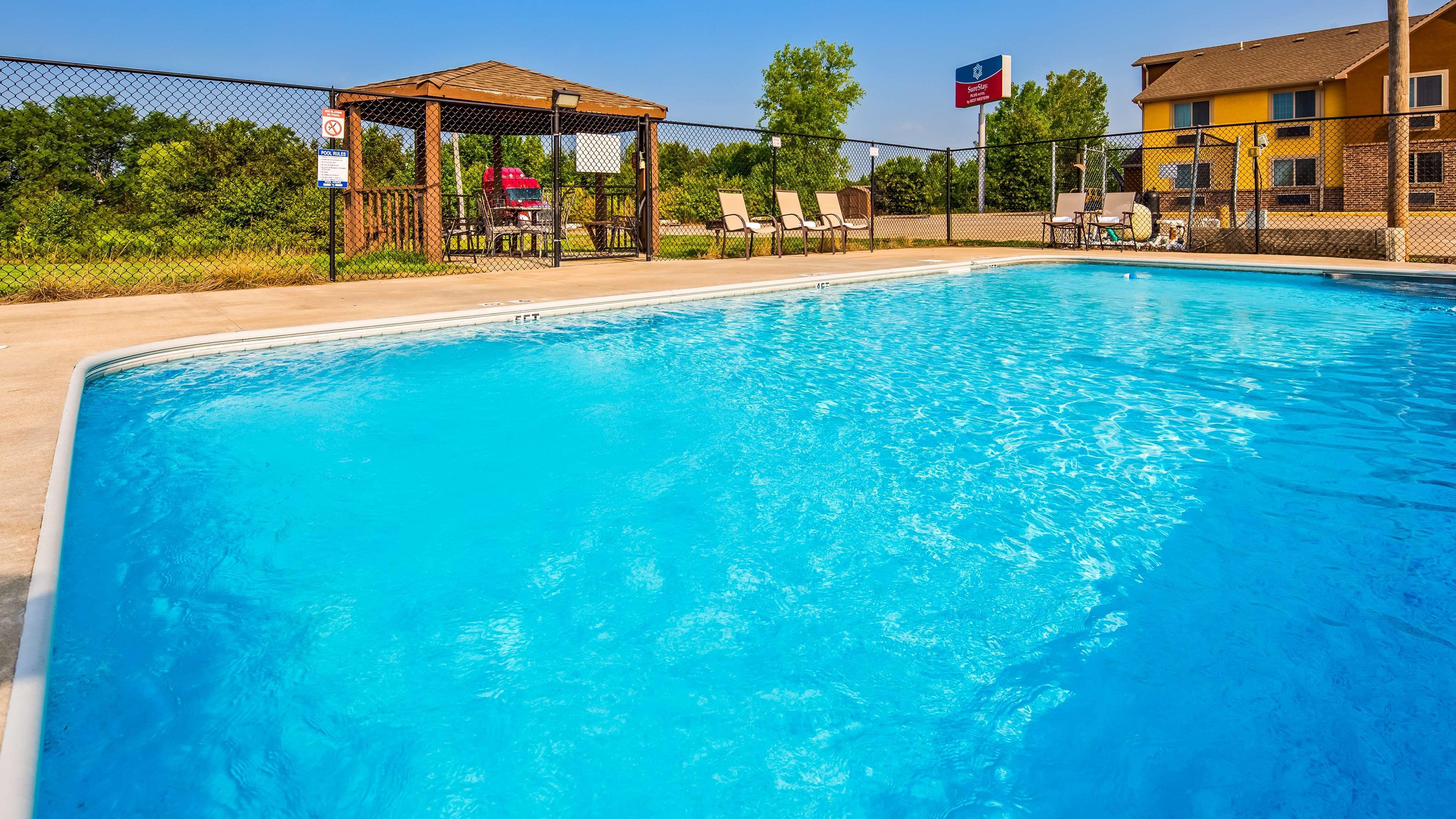 Surestay Plus Hotel By Best Western Kearney Dış mekan fotoğraf