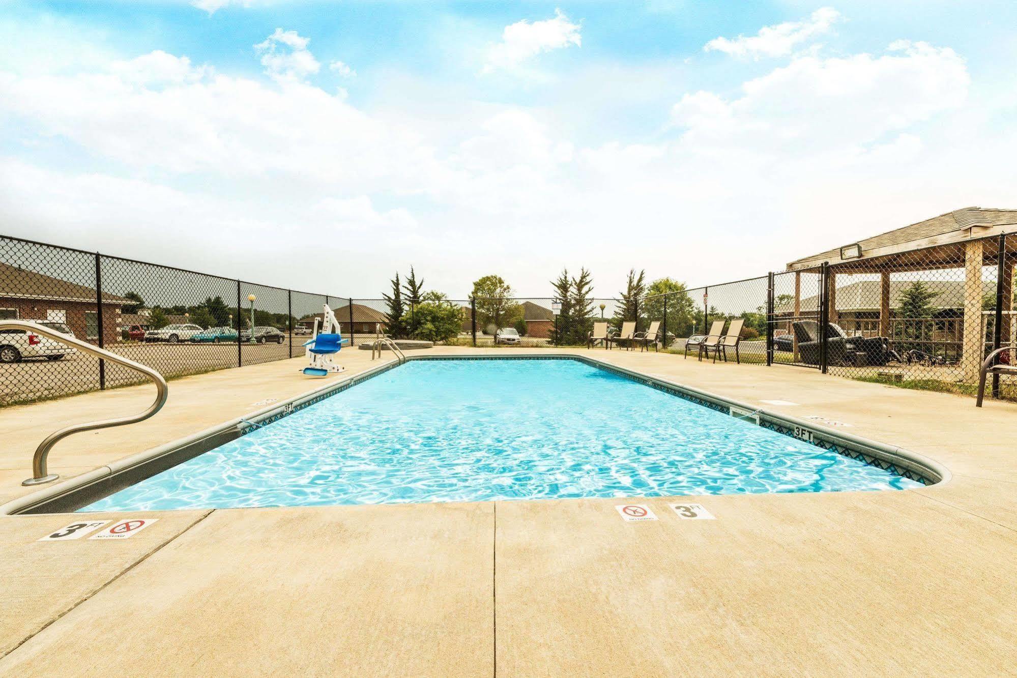 Surestay Plus Hotel By Best Western Kearney Dış mekan fotoğraf